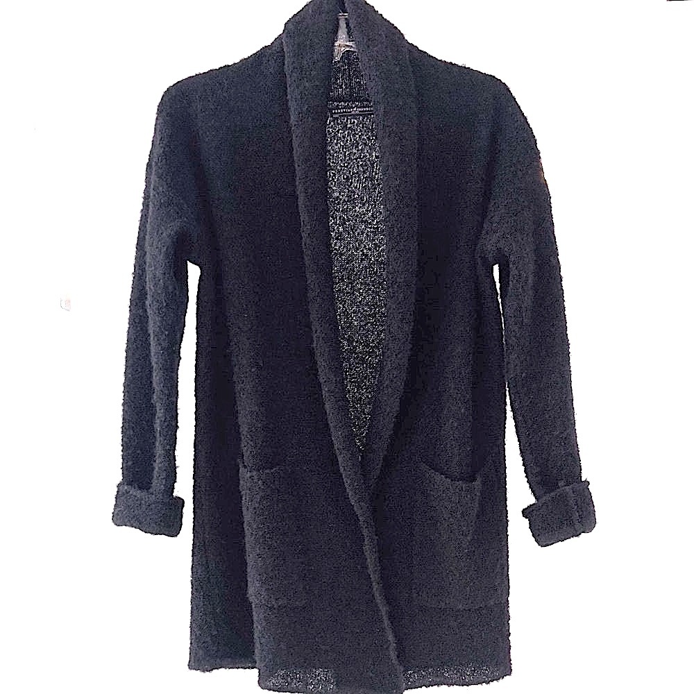 Gorgeous!!! Peruvian Connection Black Cardigan Sweater